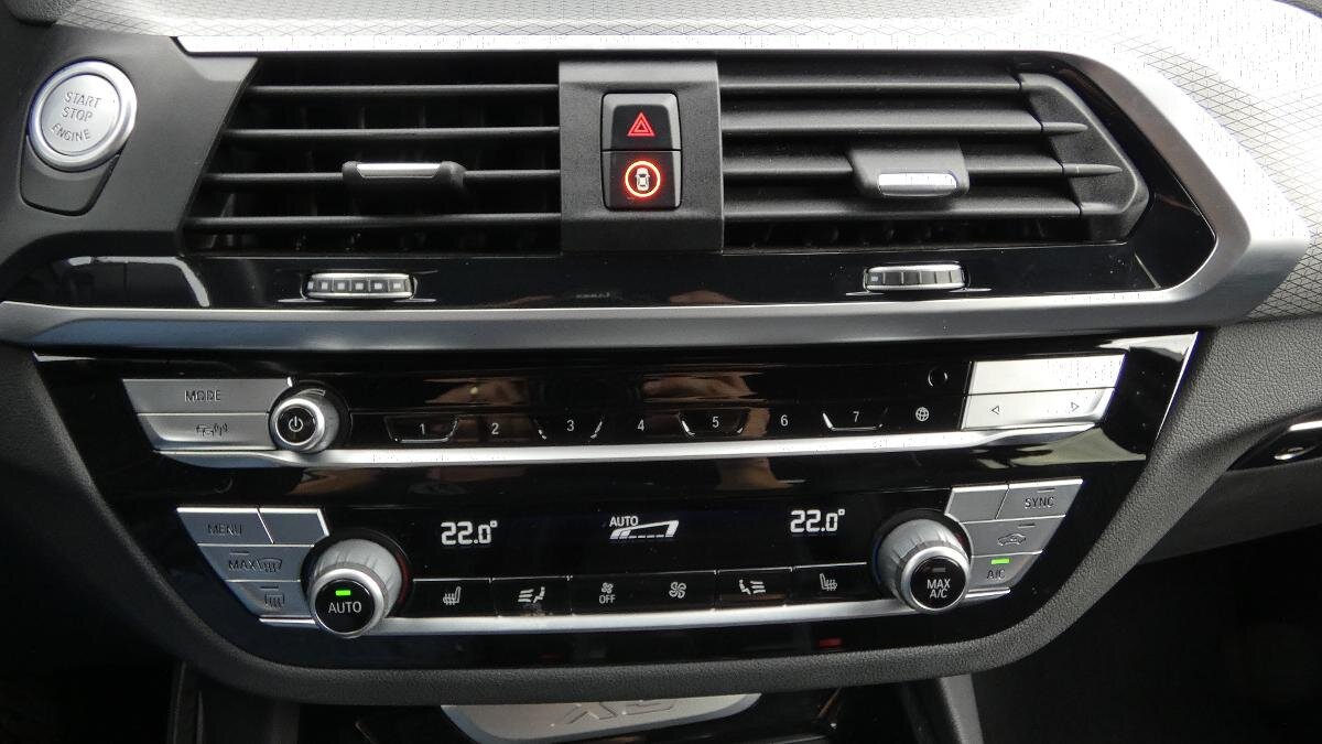 BMW X3 SUV / Terénní 2,0 l 140 kw