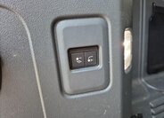 Land Rover Defender SUV / Terénní 3,0 l 147 kw