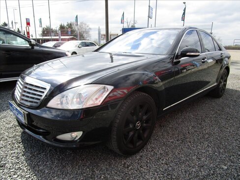 Mercedes-Benz Třídy S Sedan / Limuzína 4,0 l 235 kw
