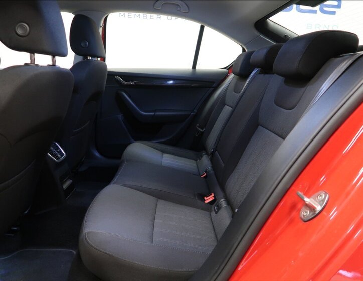 Škoda Octavia Liftback 1,6 l 85 kw