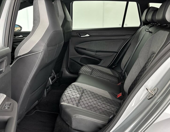 Volkswagen Golf Kombi 1,5 l 110 kw