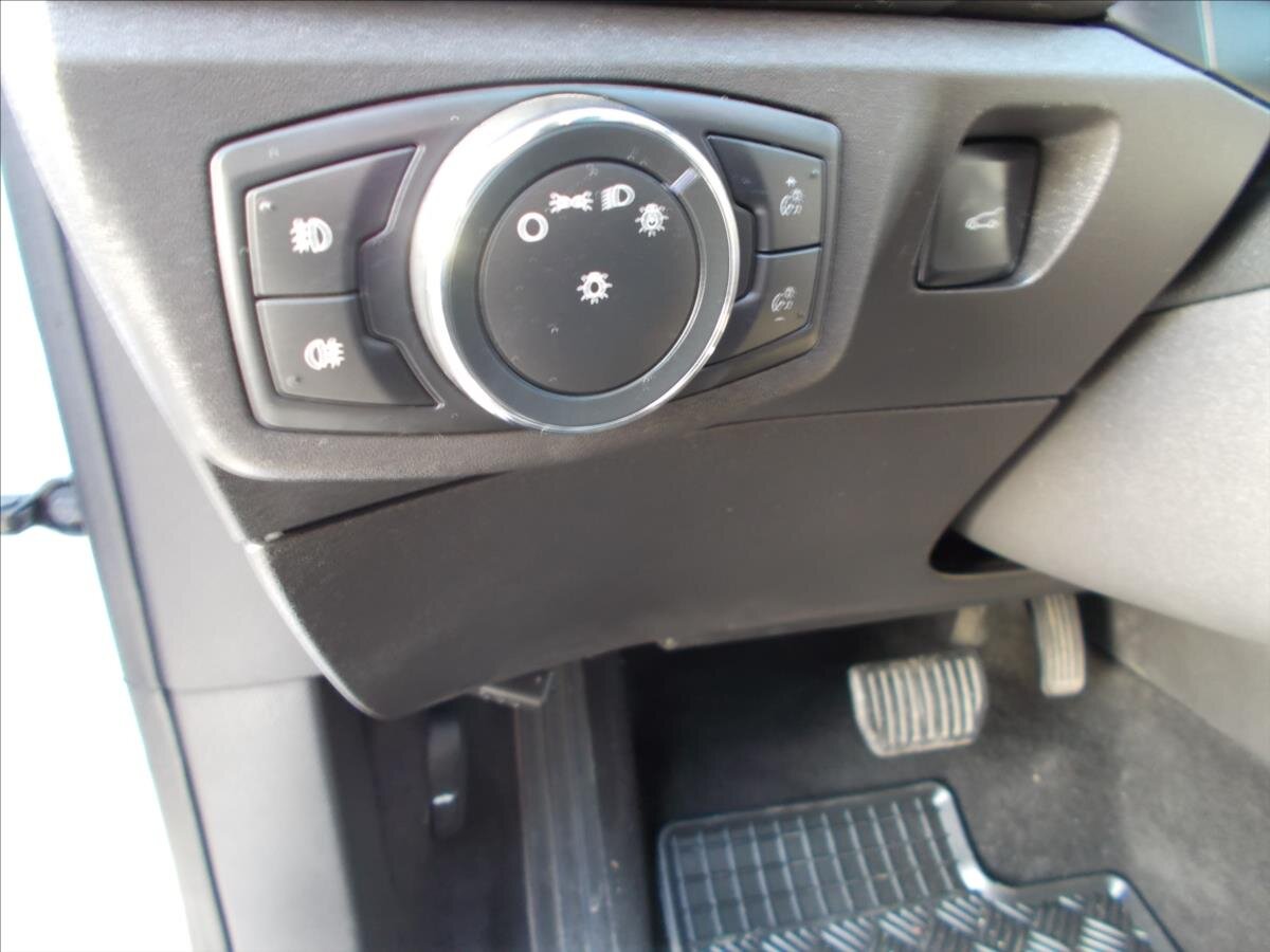 Ford Mondeo Kombi 2,0 l 132 kw