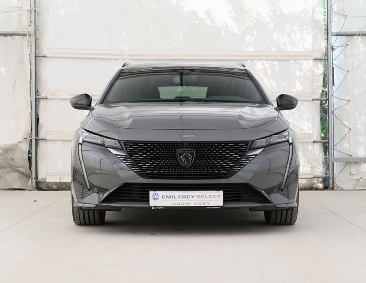 Peugeot 308 Kombi 1,2 l 96 kw