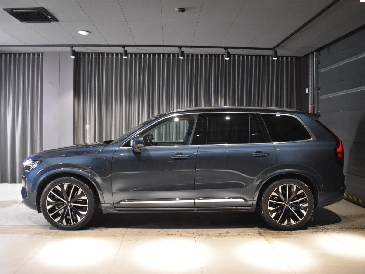 Volvo XC90 SUV 2,0 l 228 kw