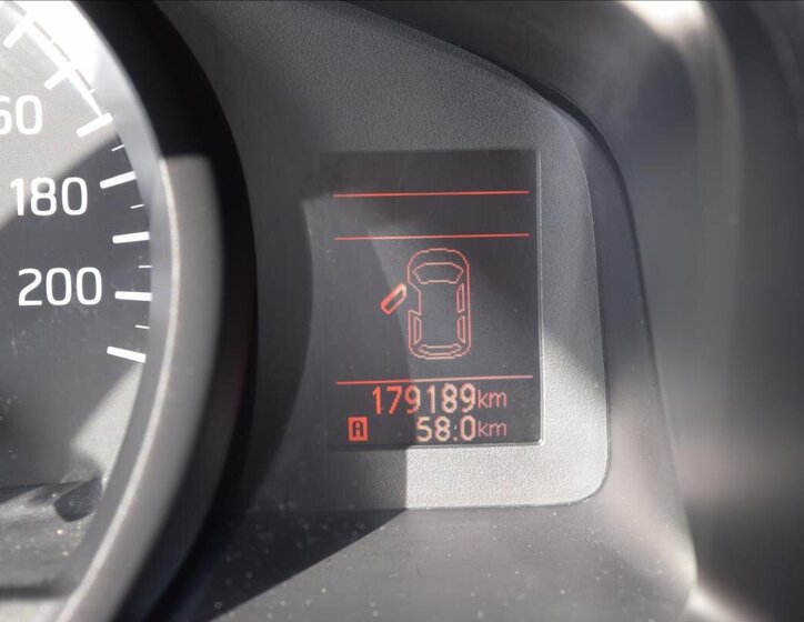 Nissan NV200 MPV 1,6 l 81 kw