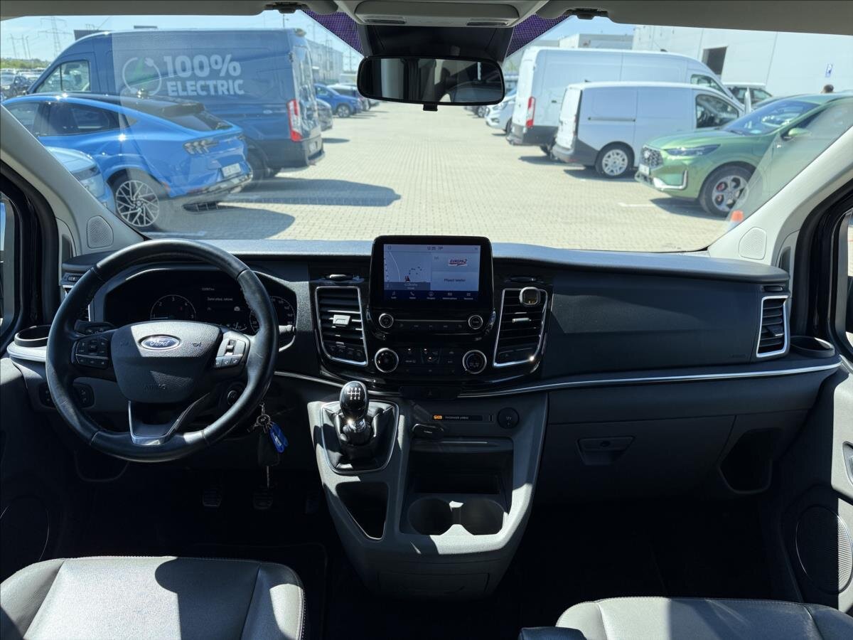 Ford Tourneo Custom MPV 2,0 l 136 kw