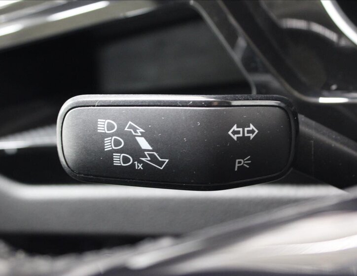 Volkswagen Touran SUV / Terénní 1,4 l 110 kw