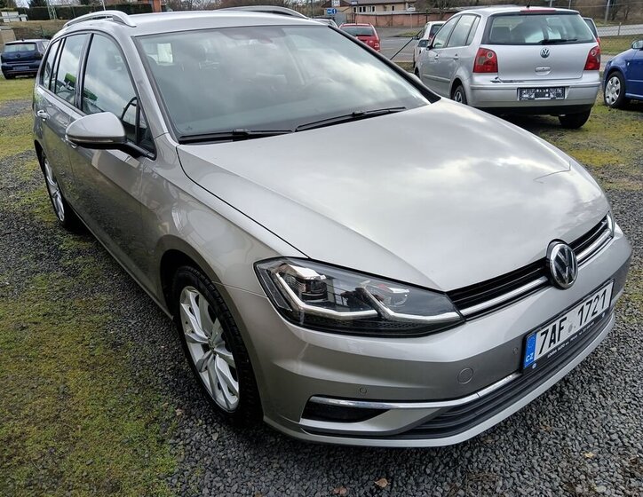 Volkswagen Golf Kombi 1,5 l 110 kw