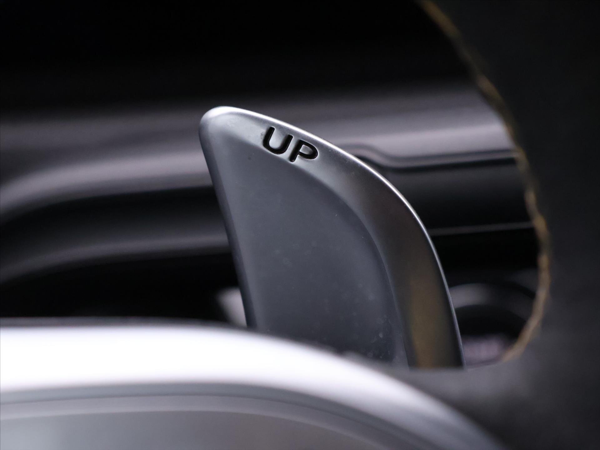 Mercedes-Benz Třídy A Hatchback 2,0 l 310 kw