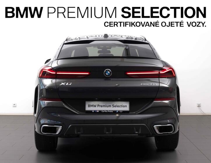 BMW X6 4