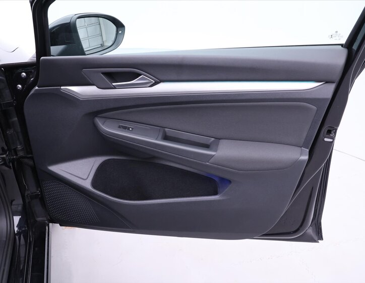 Volkswagen Golf Kombi 2,0 l 110 kw