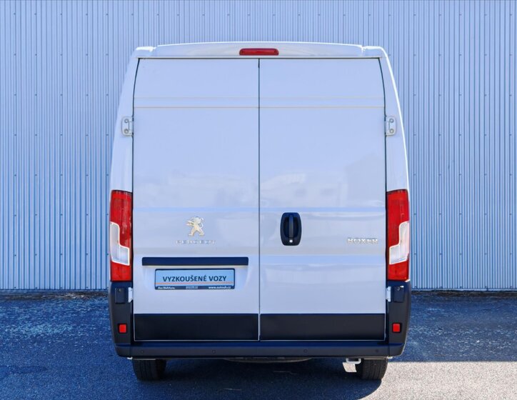 Peugeot Boxer Skříň 2,2 l 121 kw
