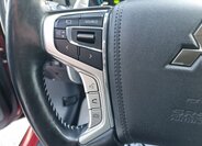 Mitsubishi Outlander SUV / Terénní 2,4 l 165 kw