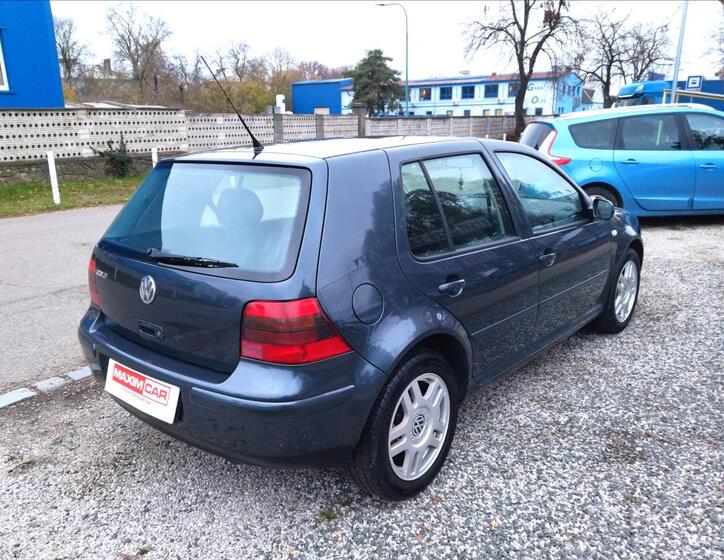 Volkswagen Golf 5
