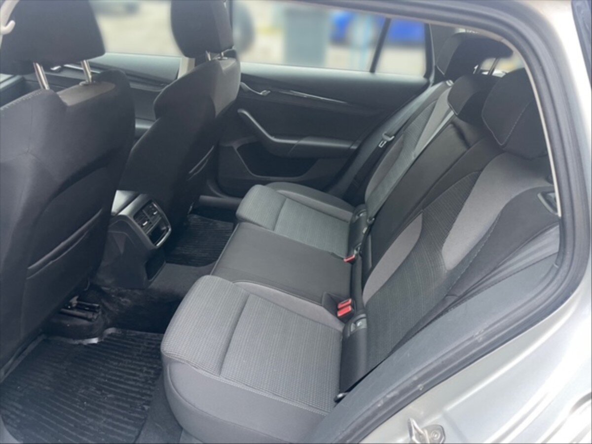 Škoda Octavia Kombi 2,0 l 85 kw