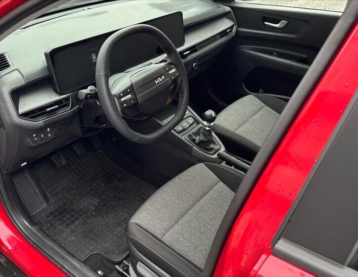 KIA Stonic Hatchback 998,0 73 kw