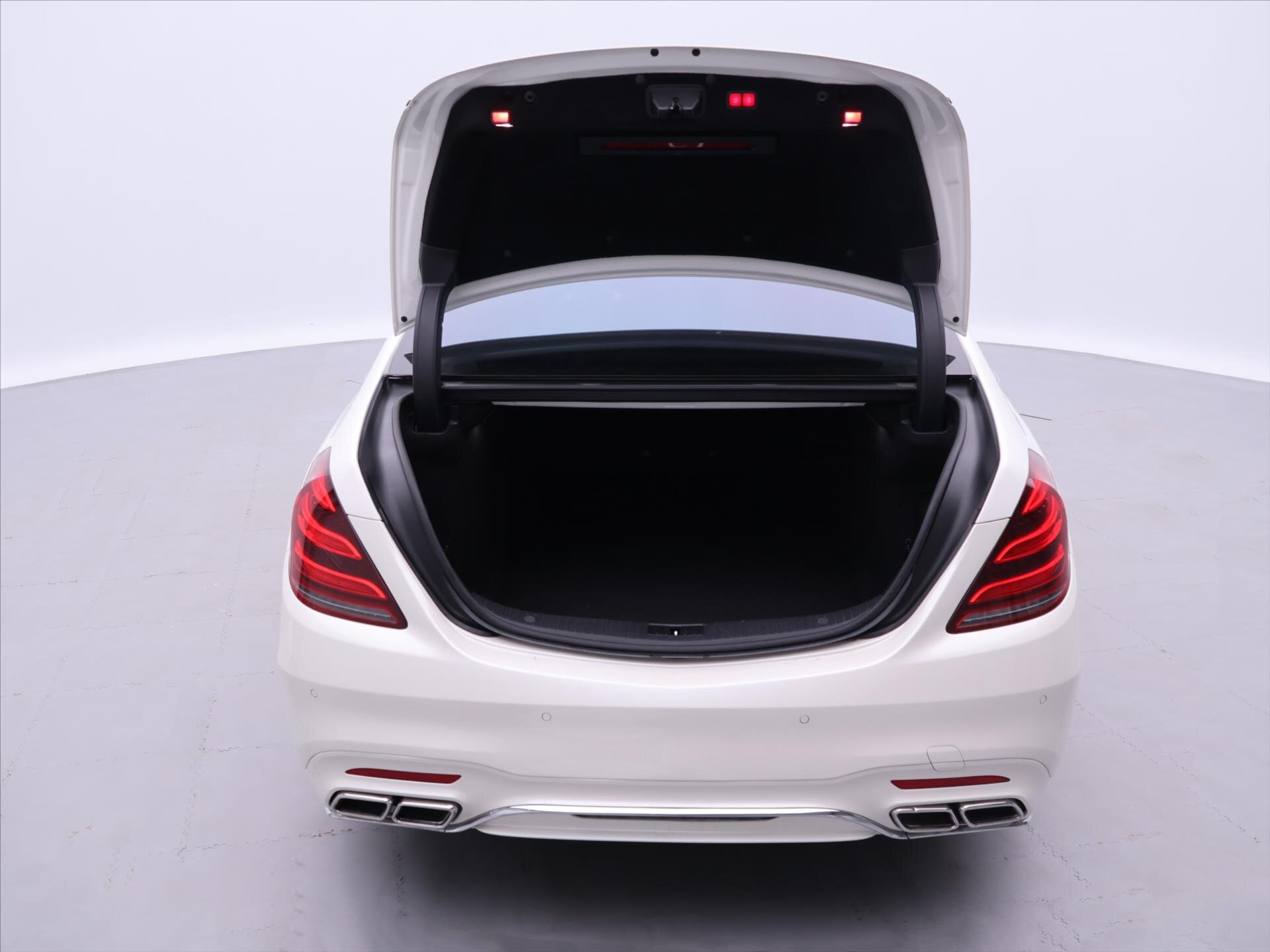 Mercedes-Benz Třídy S Sedan / Limuzína 3,0 l 190 kw