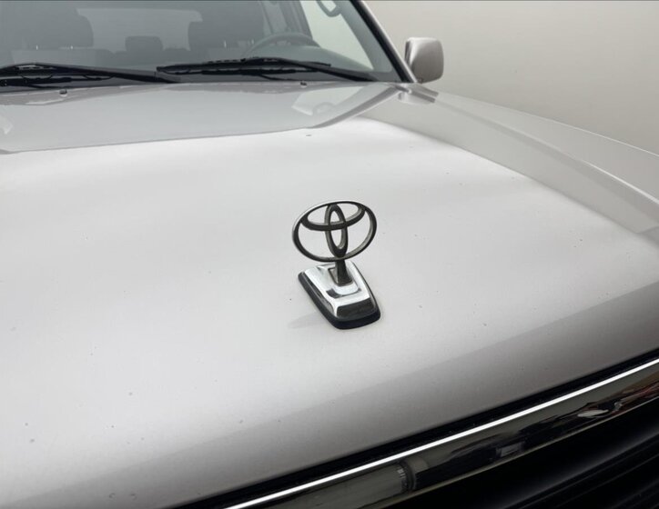 Toyota Land Cruiser SUV / Terénní 4,2 l 150 kw