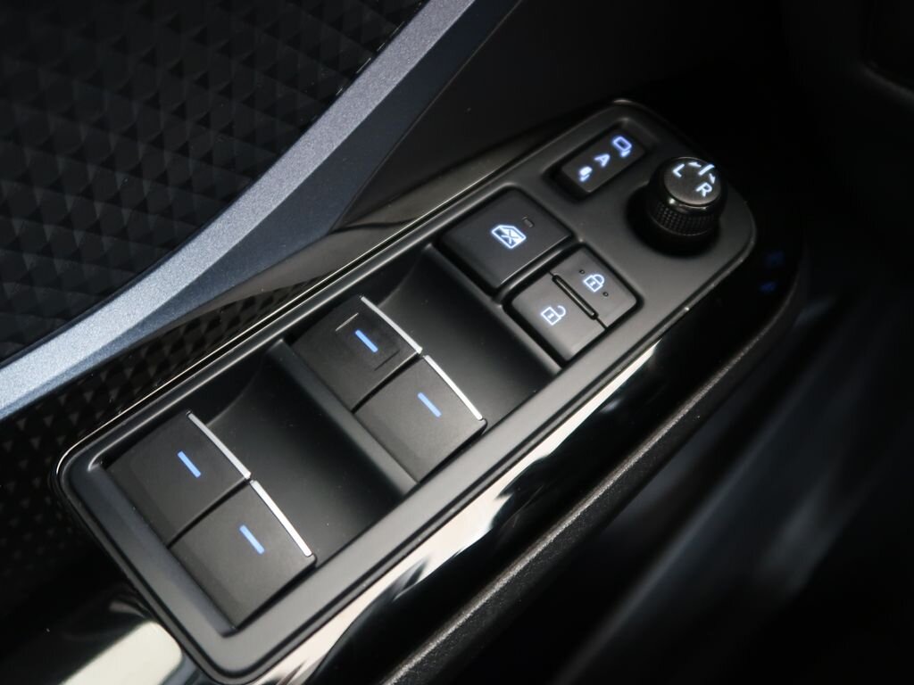 Toyota C-HR Hatchback 2,0 l 112 kw