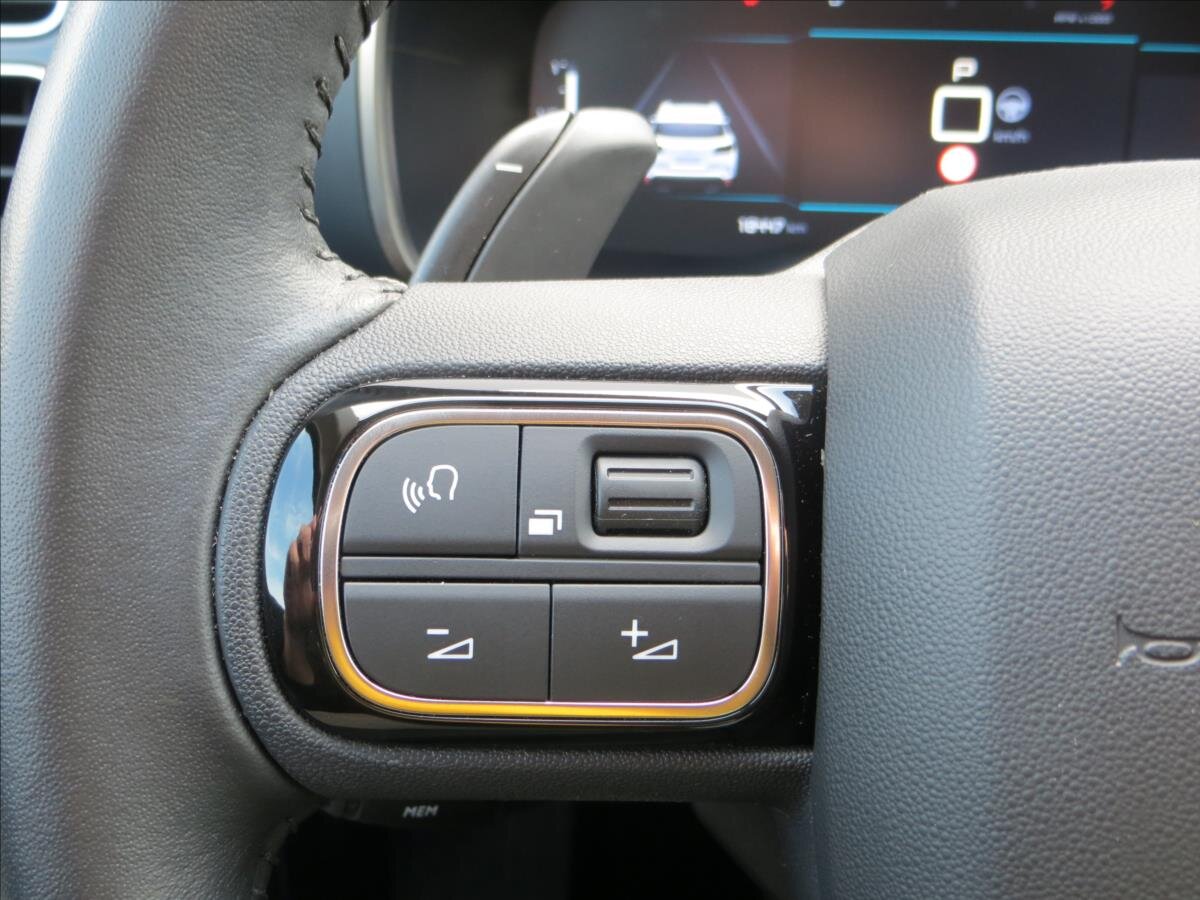 Citroën C5 Aircross SUV / Terénní 1,5 l 96 kw