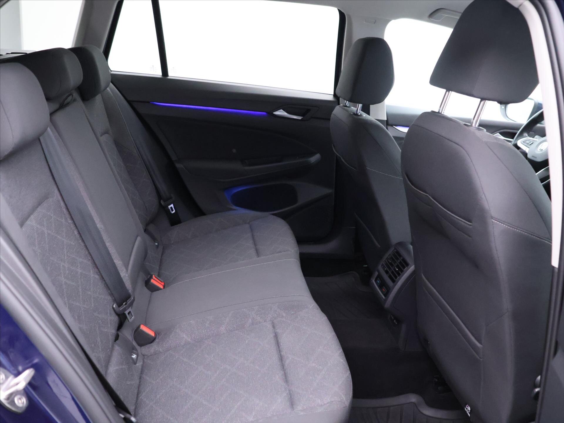 Volkswagen Golf Kombi 1,5 l 96 kw