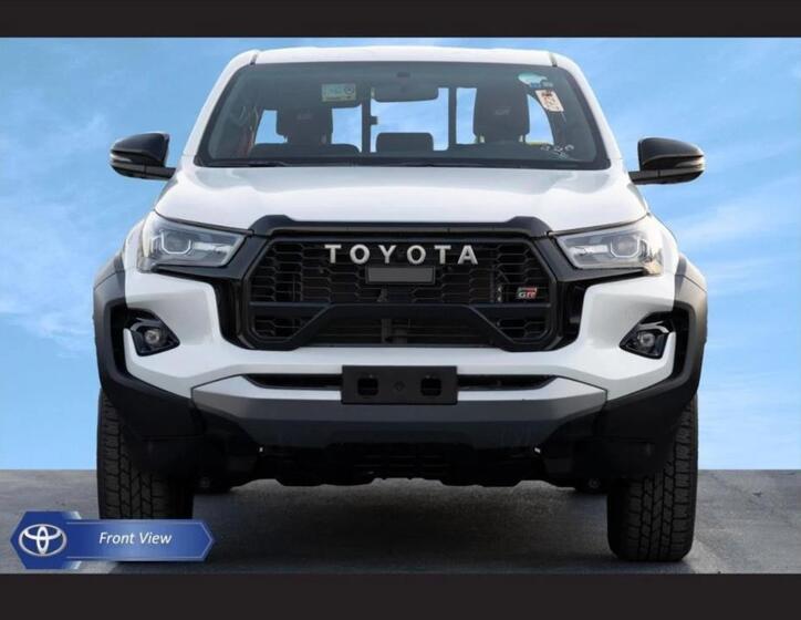 Toyota Hilux 2