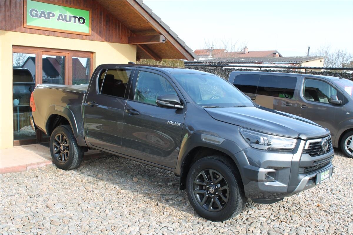 Toyota Hilux Pick-up 2,8 l 150 kw