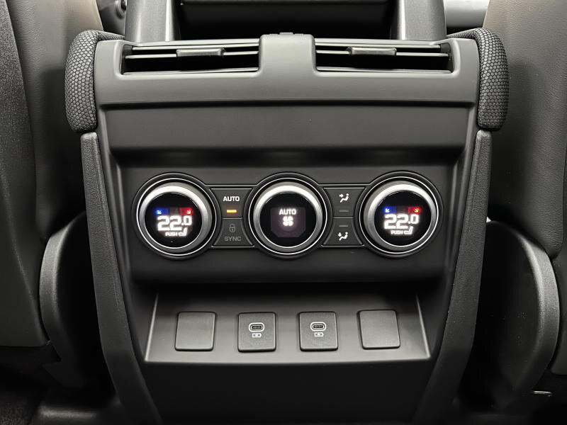 Land Rover Defender SUV 5,0 l 386 kw