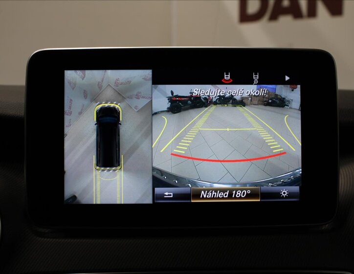 Mercedes-Benz Třídy V Kombi 2,1 l 140 kw