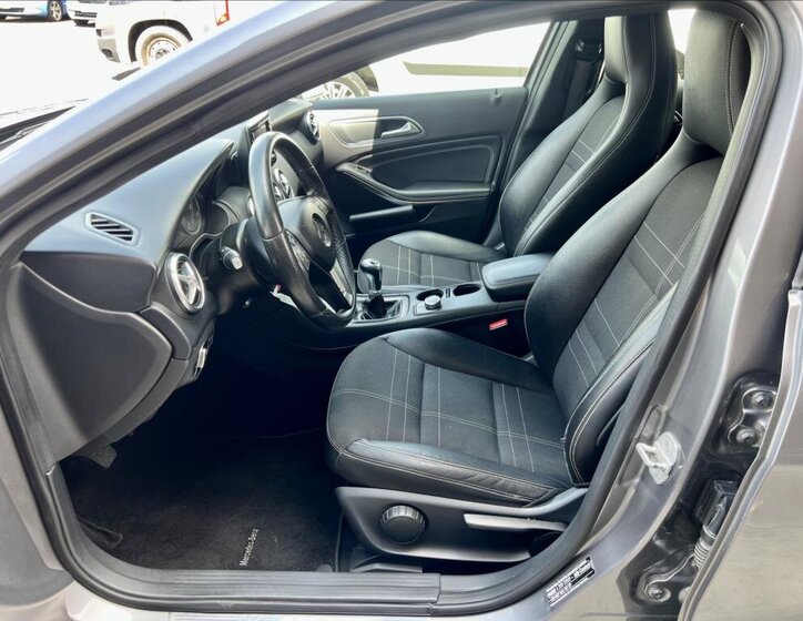 Mercedes-Benz Třídy A 10