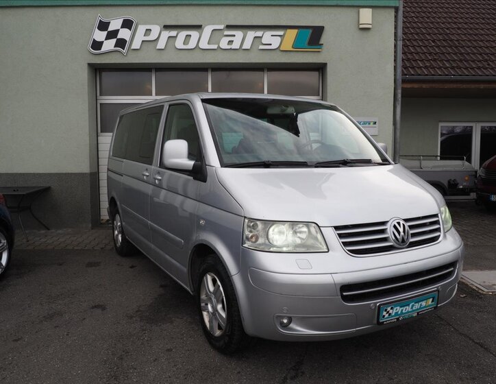 Volkswagen Multivan Kombi 2,5 l 128 kw