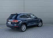 Volkswagen Touareg 4