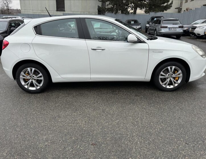 Alfa Romeo Giulietta Hatchback 1,4 l 125 kw