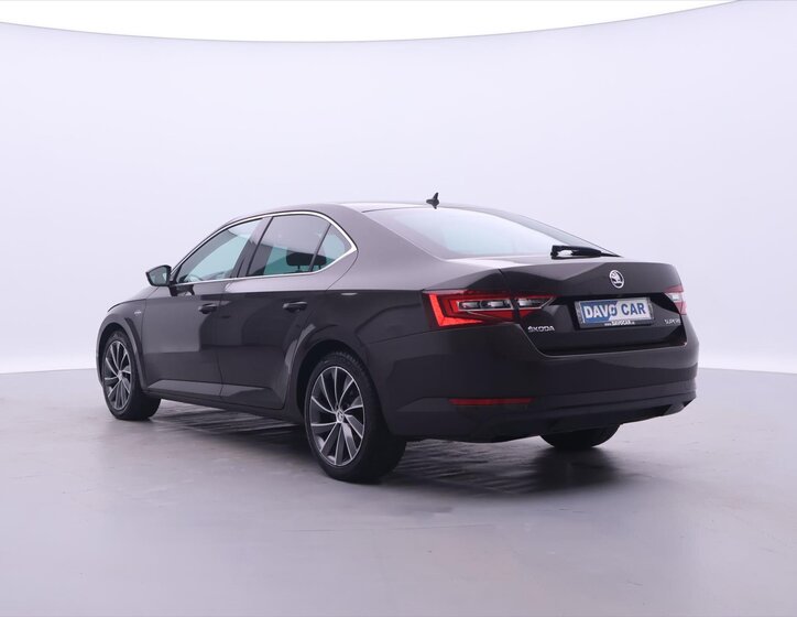 Škoda Superb Liftback 2,0 l 110 kw
