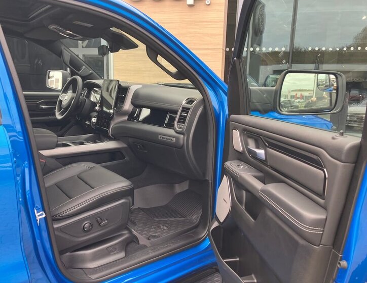 Dodge RAM Pick-up 3,0 l 313 kw