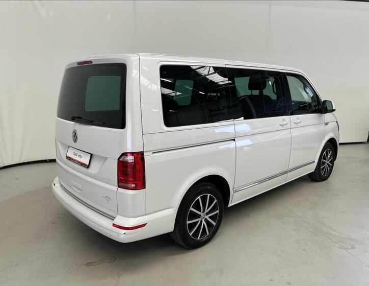Volkswagen Multivan 2