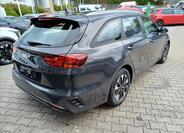 KIA Ceed 5