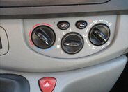 Opel Vivaro Kombi 2,0 l 84 kw