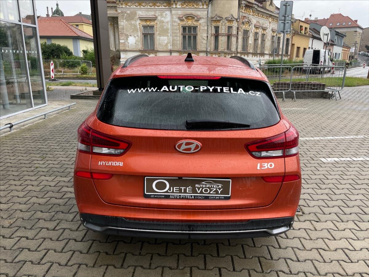 Hyundai i30 Kombi 1,5 l 70 kw