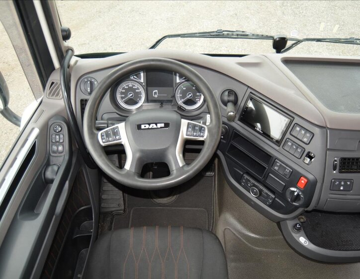 DAF Ostatní Ostatní 12,9 l 355 kw