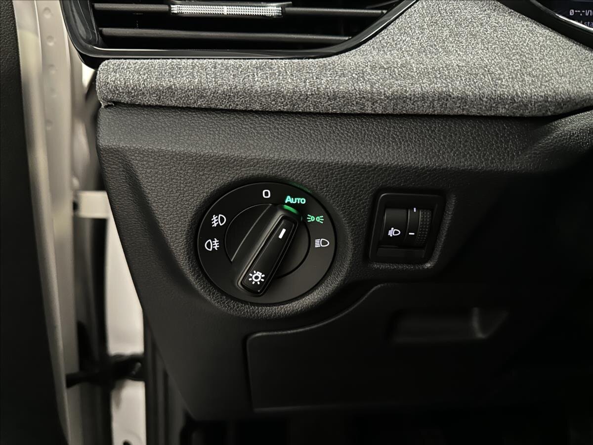 Škoda Scala Hatchback 999,0 70 kw