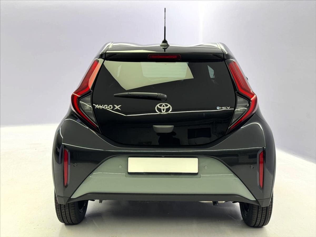 Toyota Aygo Hatchback 1,5 l 85 kw