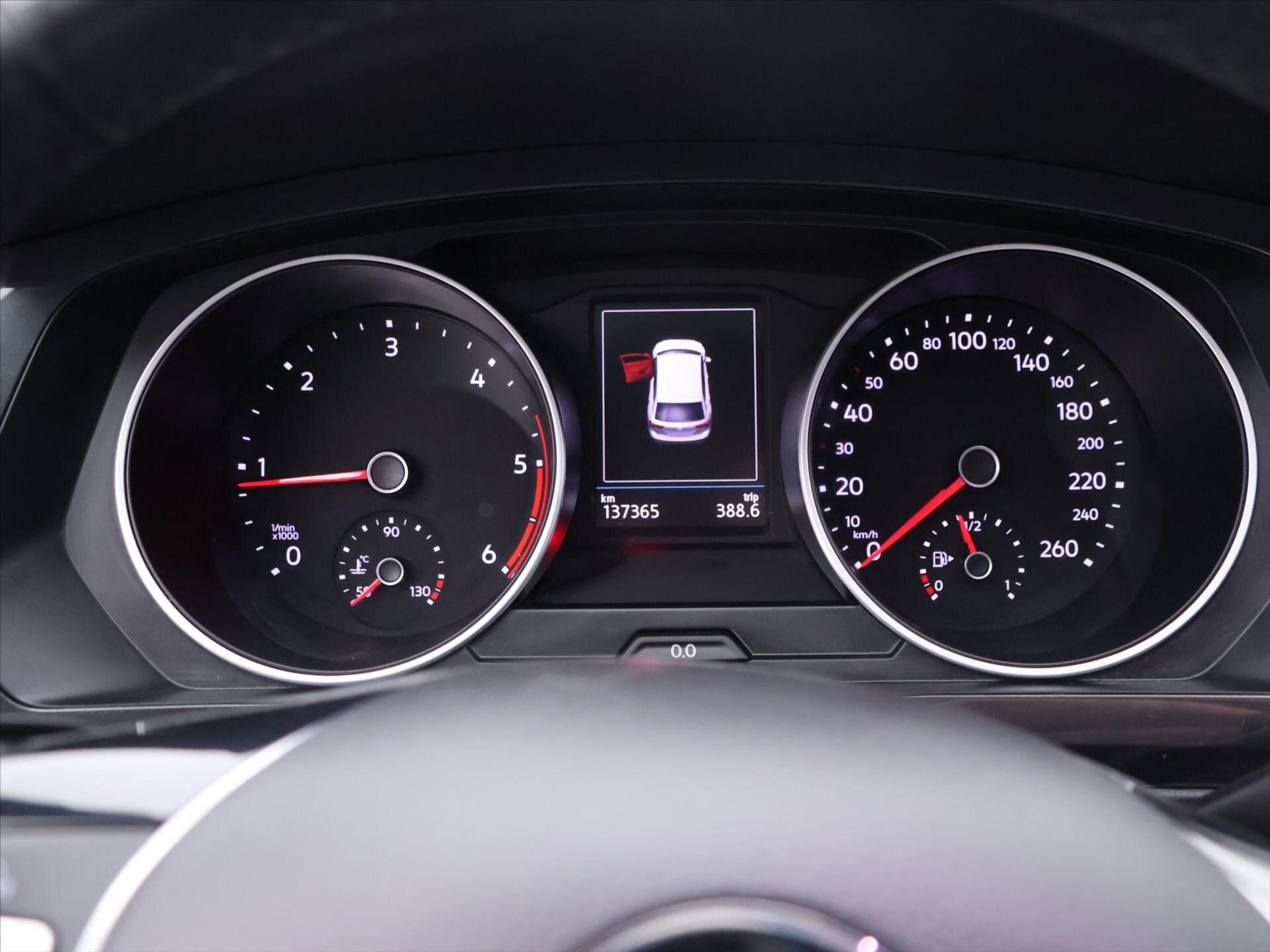 Volkswagen Tiguan SUV / Terénní 2,0 l 110 kw