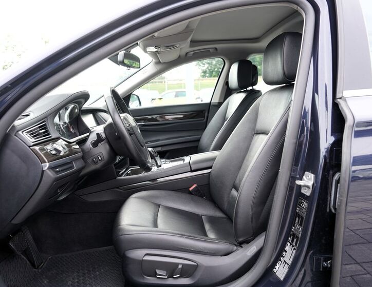 BMW Řada 7 20