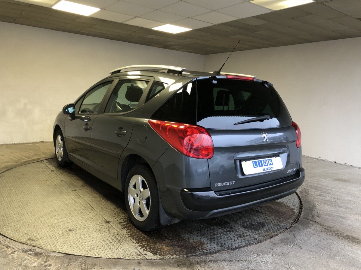 Peugeot 207 Kombi 1,4 l 70 kw