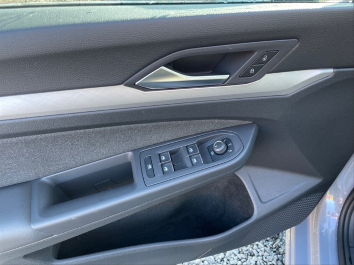 Volkswagen Golf Kombi 1,5 l 96 kw