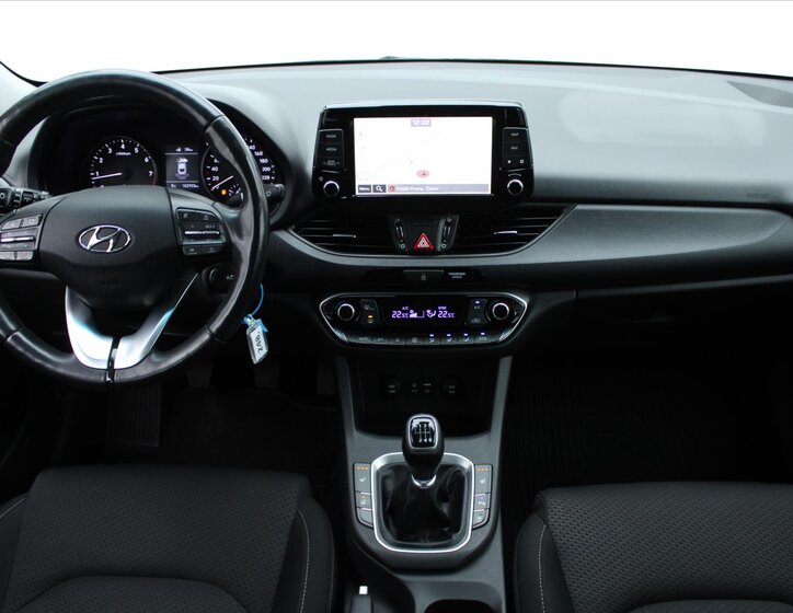 Hyundai i30 Liftback 1,4 l 103 kw