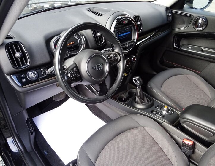 Mini Countryman Kombi 1,5 l 165 kw