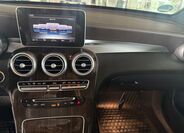 Mercedes-Benz GLC 13