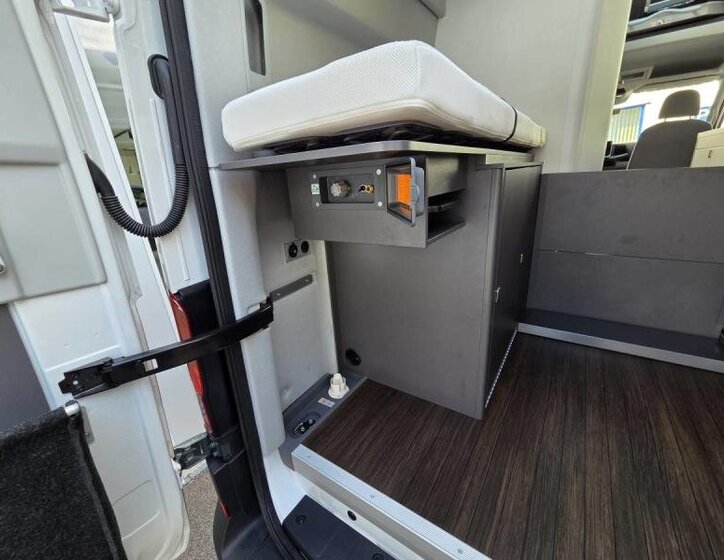 Volkswagen Grand California Kombi 2,0 l 120 kw